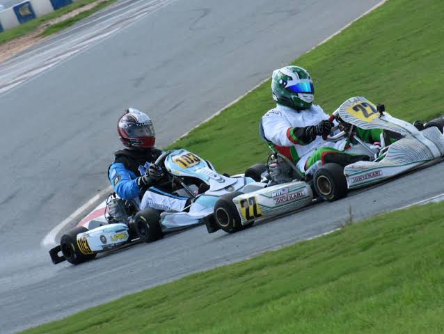 Motorsport racing at the Seria Motor Sports Track